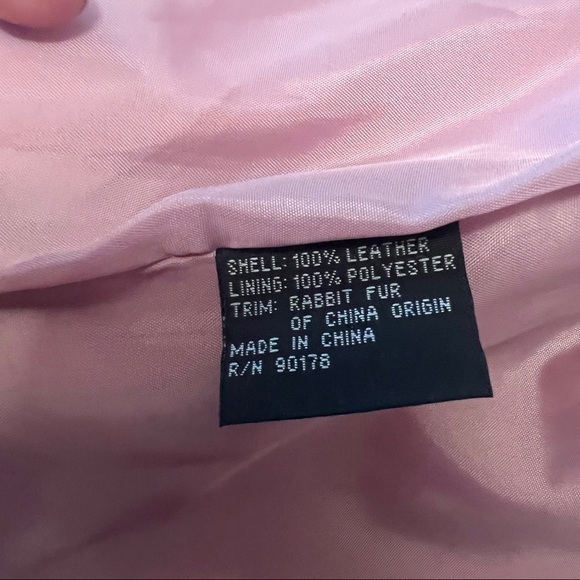 Vintage Suede and Fur Jacket with matching Sweater. Size Medium and So Cool! - Picture 12 of 13